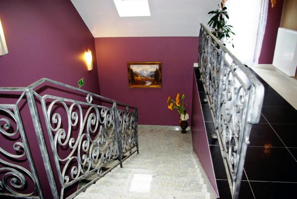 פולטוסק Hotel Milord מראה חיצוני תמונה