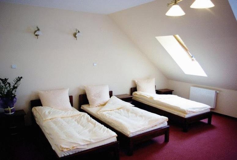 פולטוסק Hotel Milord מראה חיצוני תמונה